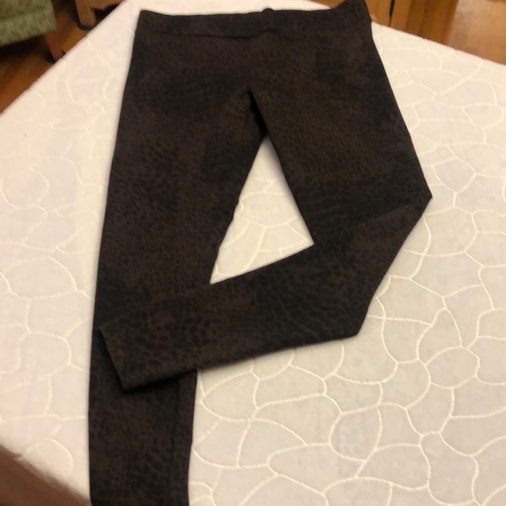Trendy black and brown Leopard print Leggings